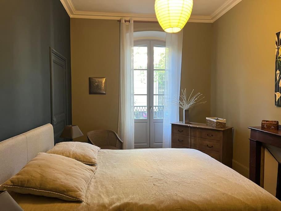 Coeur De Ville, Garage Prive Et Gratuit Avec Terrasse ! كاهورْ المظهر الخارجي الصورة